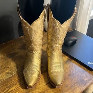 Metallic Gold Sadie Tecovas Boots